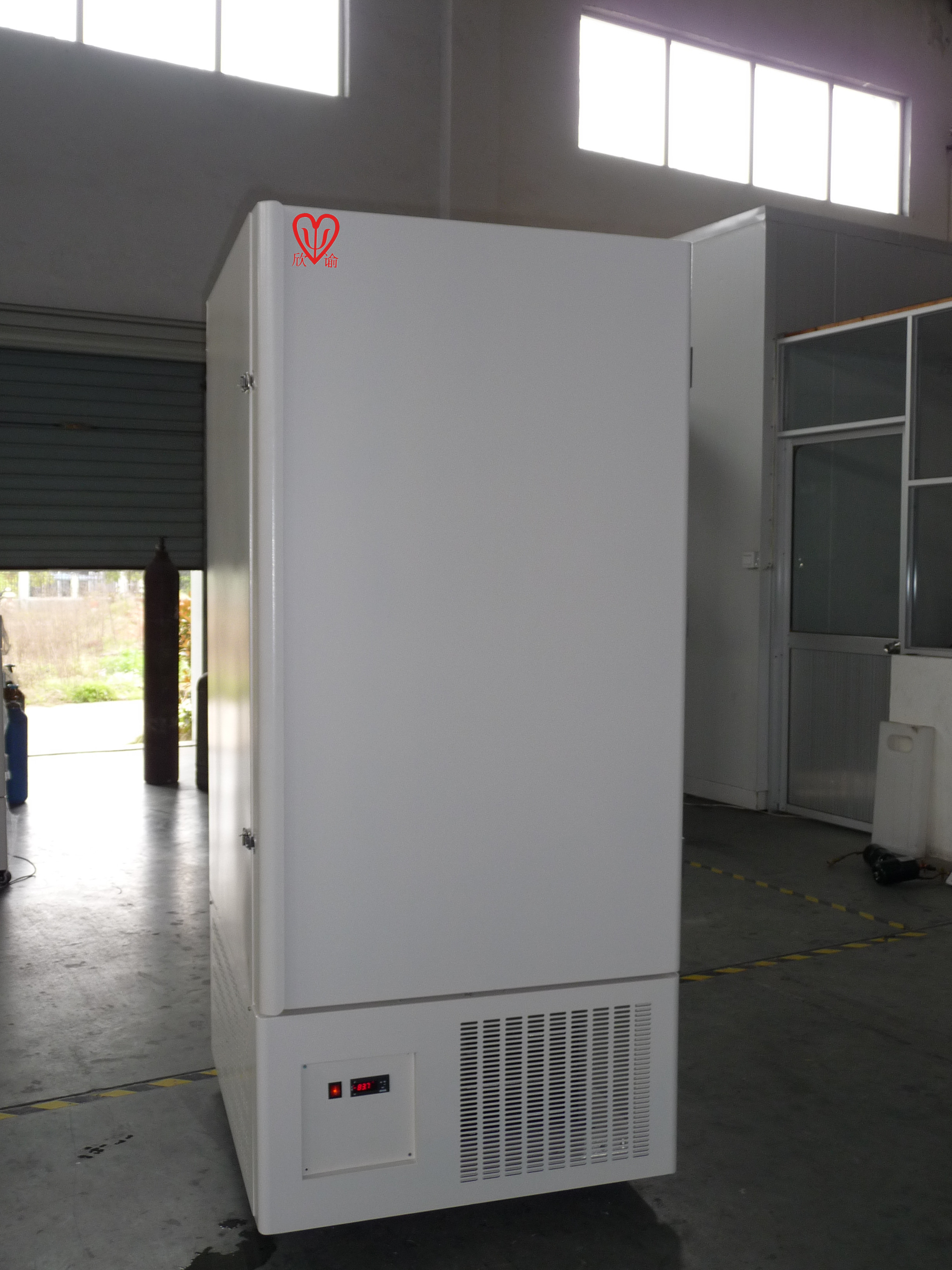 欣谕-40度低温冰箱，立式超低温冰箱XY-40-600L